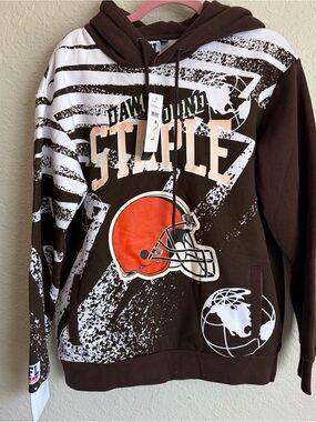 Cleveland Browns NFL x Staple Pullover Hoodie - Men’s Large NWT